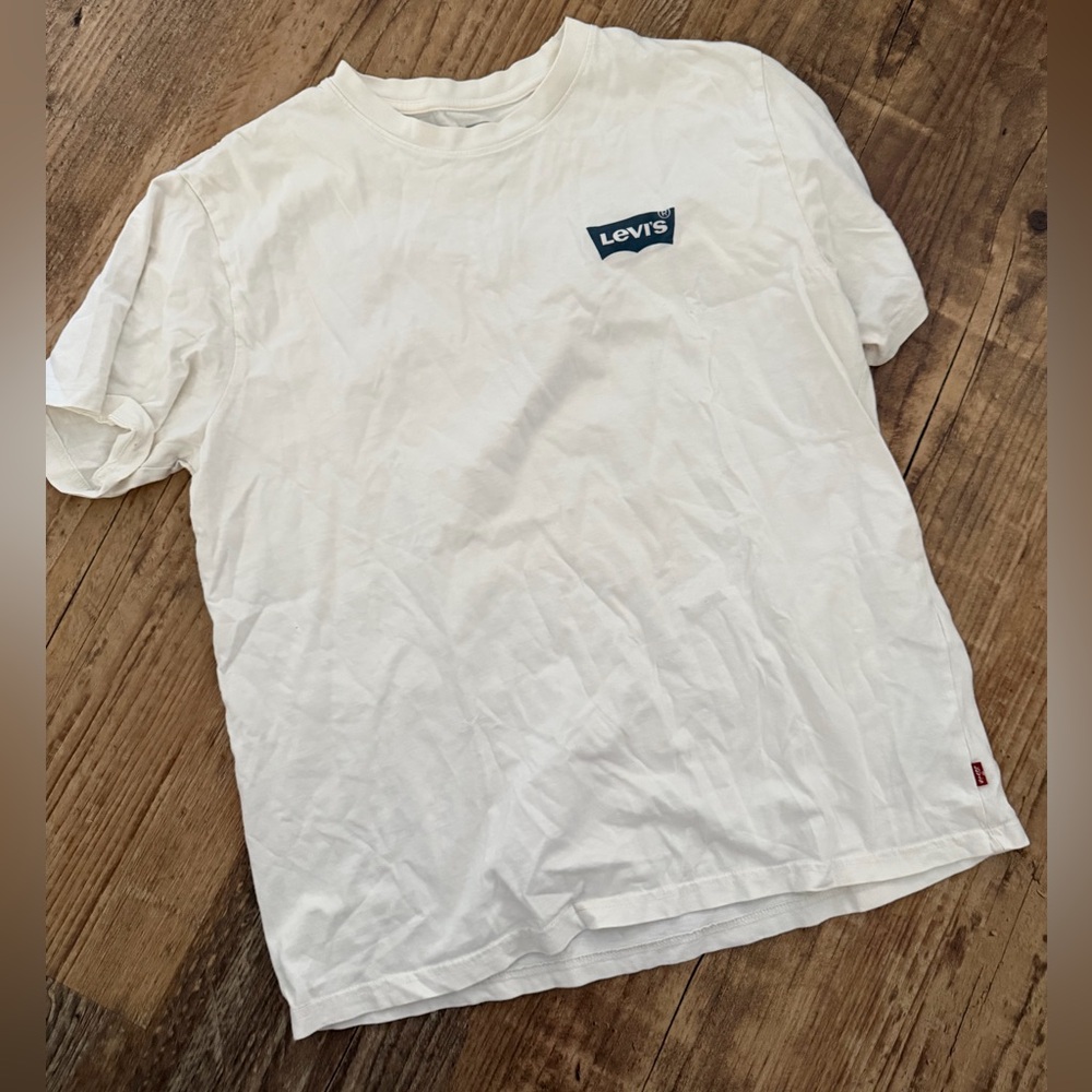 Levi's Cream Short Sleeve Tee